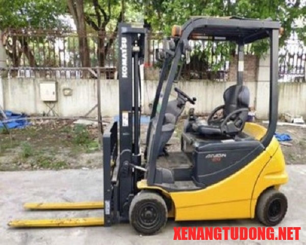 Báo giá xe nâng Komatsu 2 tấn