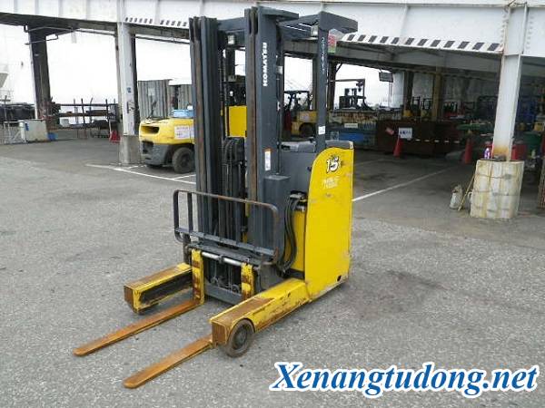 Xe nâng điện thương hiệu Komatsu