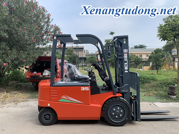 Xe nâng Heli thiết kế nhỏ gọn